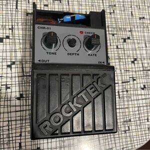 Rocktek CHR-1 Chorus Guitar Pedal 80’s